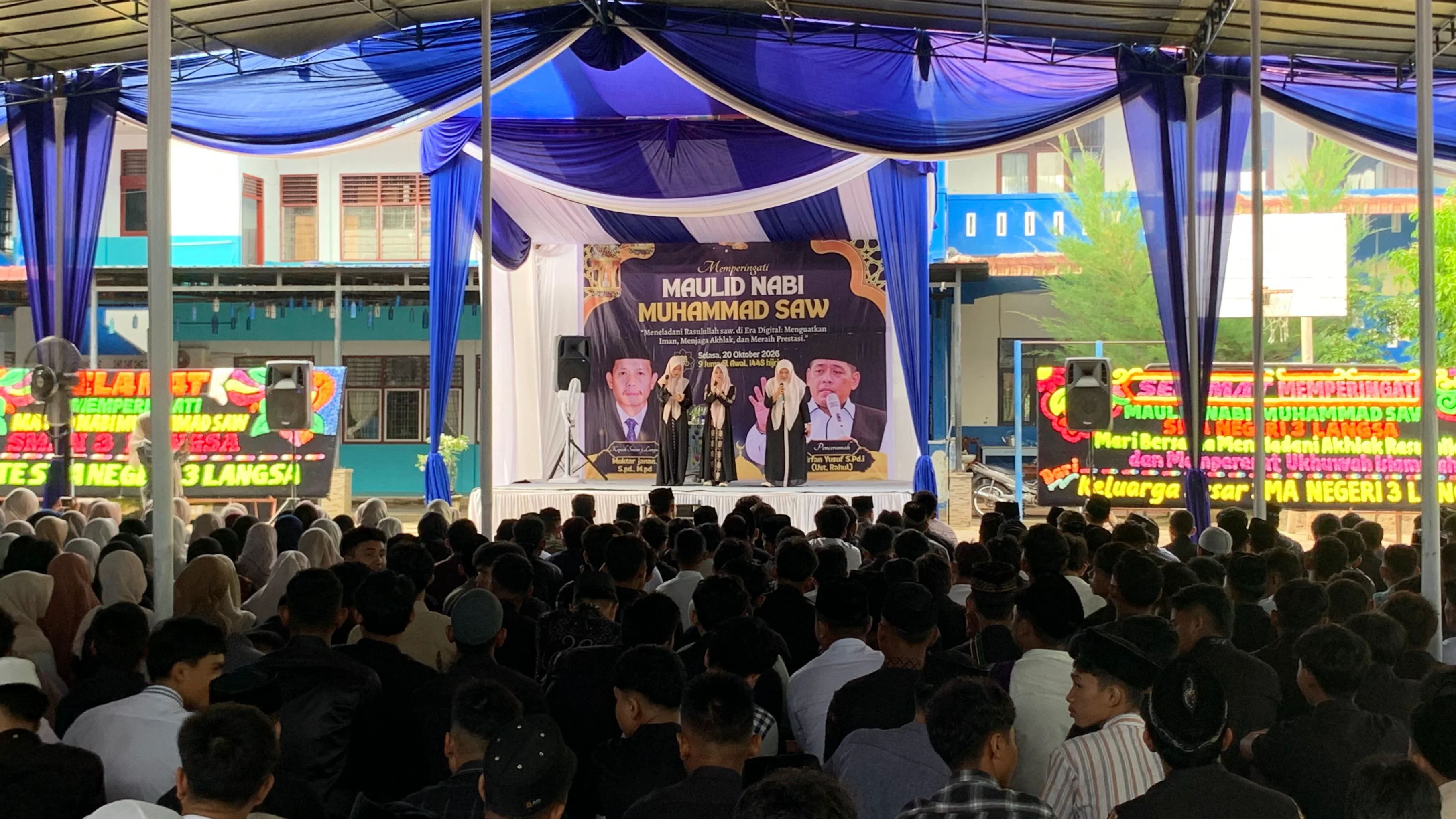 Meneladani Rasulullah di Era Digital, SMAN 3 Langsa Peringati Maulid Nabi SAW Sekaligus Santuni Siswa Yatim